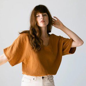 Gauze Dolman Top in Meerkat EUC
